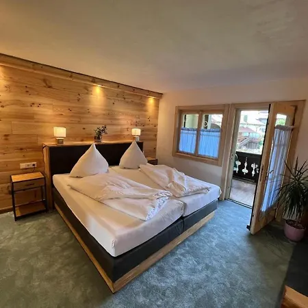 Petra Guest house 2*